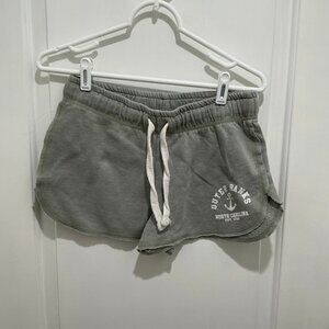 OuterBanks NC Girl's shorts, size M